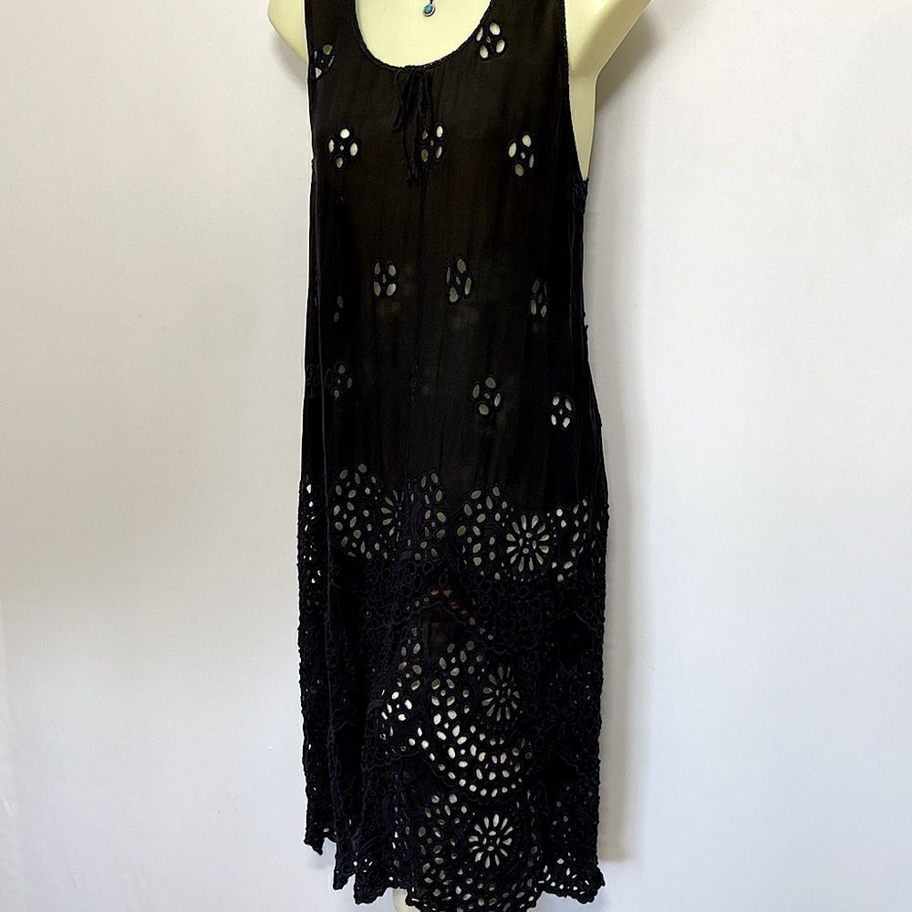 Johnny Was Dress Black Eyelet Free Fitting MIDI Nwot Size Small - Picture 5 of 7